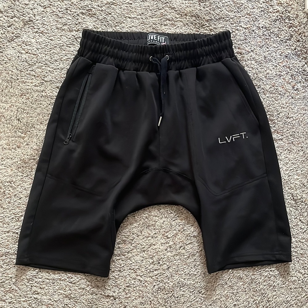 LIVE FIT black shorts